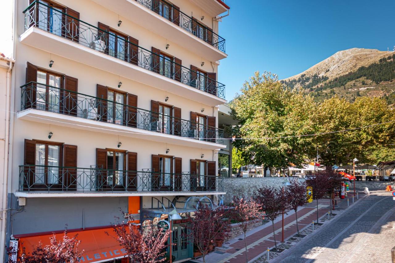 City Hotel Apollonion Karpenisi Exterior photo
